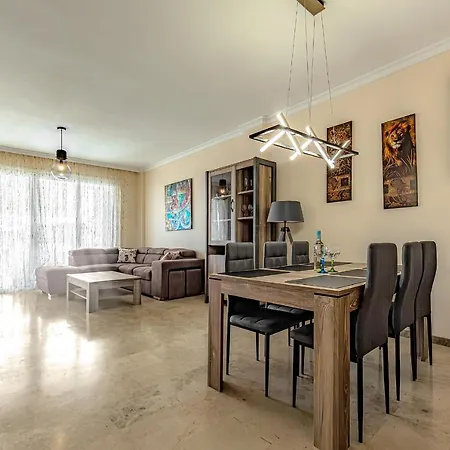 Spacious Ocean View Family Townhouse Apartment Puerto de Santiago (Tenerife)