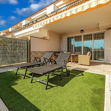 Spacious Ocean View Family Townhouse Апартаменты *
