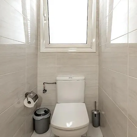 Spacious Ocean View Family Townhouse アパート