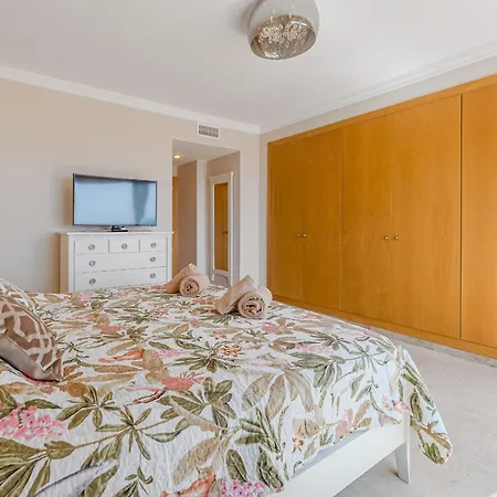 Spacious Ocean View Family Townhouse Puerto de Santiago (Tenerife)